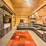 Timberland Estates Cabin Close To Trails!