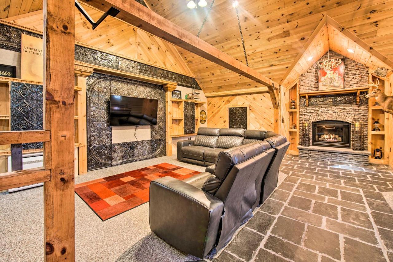 Holiday home Timberland Estates Close To Trails! *